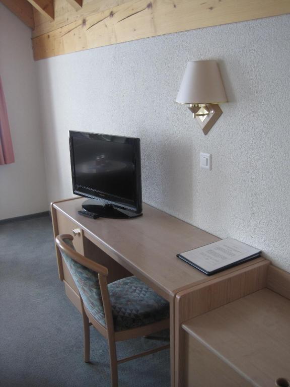 Hotel Des Alpes Realp Bilik gambar
